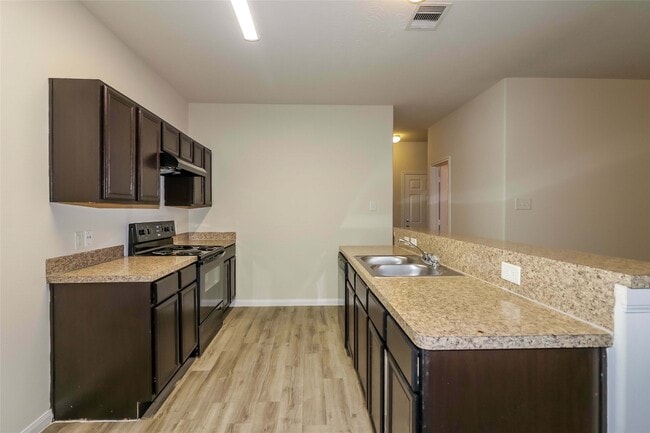 Photo - 6222 Brenwood Cir