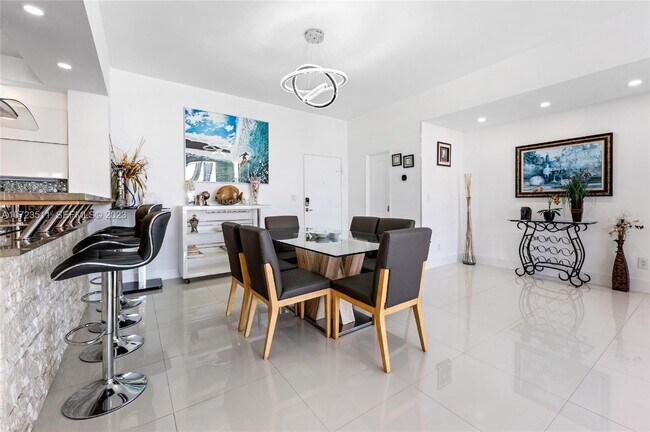 Photo - 4001 S Ocean Dr Unit PH2