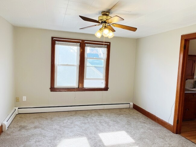 1818 6th St NE Unidad 2