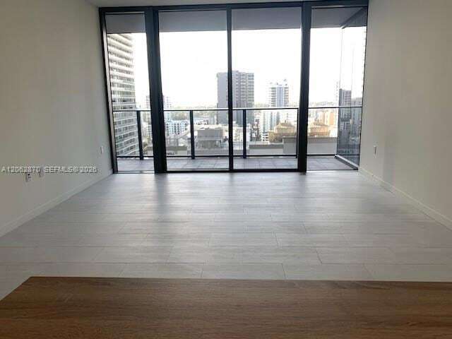 Photo - 1000 Brickell Plaza Unidad 1904