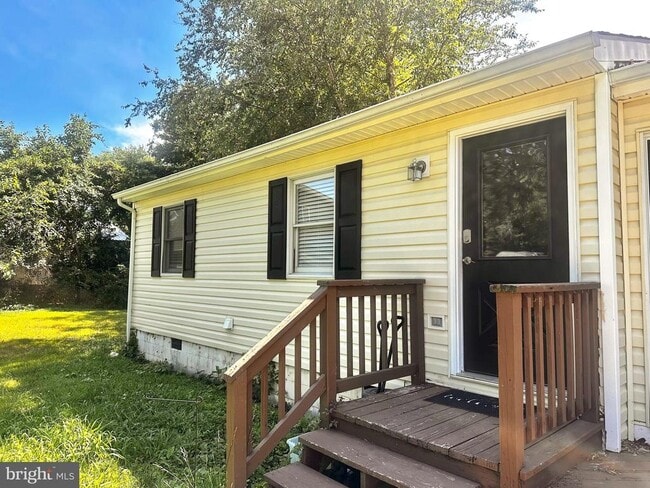 Photo - 1910 Churchhill Ln