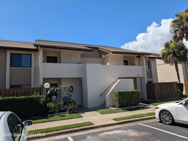 Building Photo - 2245 Golf Isle Dr Unit 424 Rental
