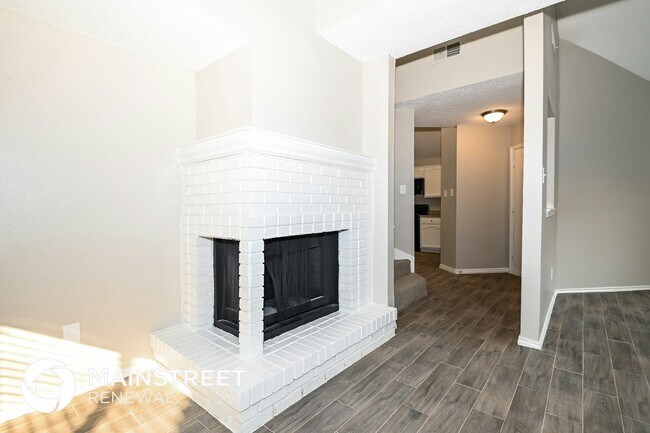 Photo - 1820 Alameda Dr