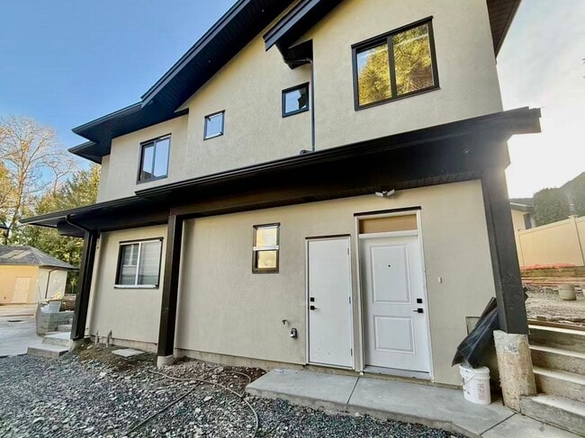 Building Photo - 7479-149A 149a St