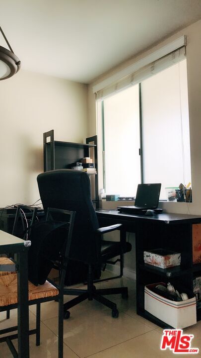 Photo - 1430 Colby Ave Unit 204