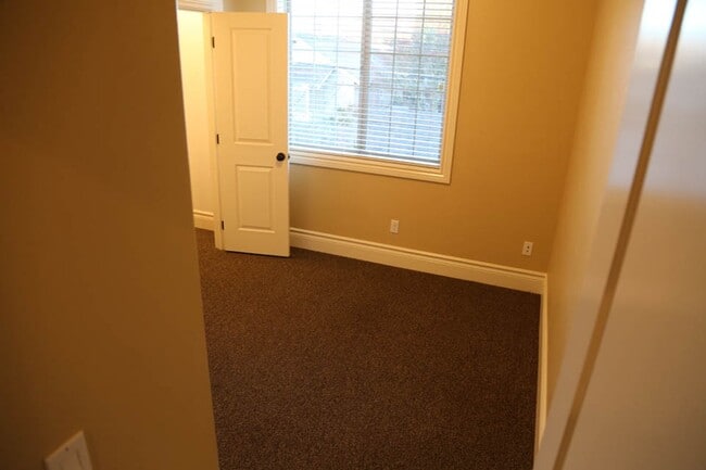 Photo - 410SW9th Unit A