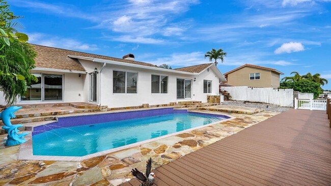 Photo - 1412 NE 53rd Ct