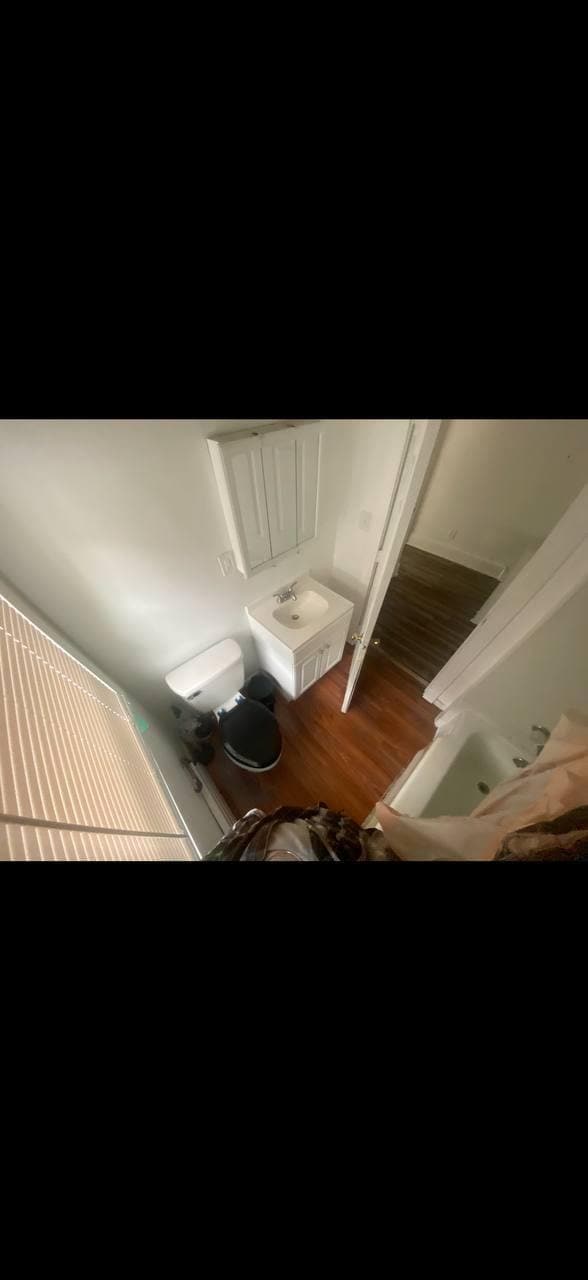 Photo - 208 1st Ave