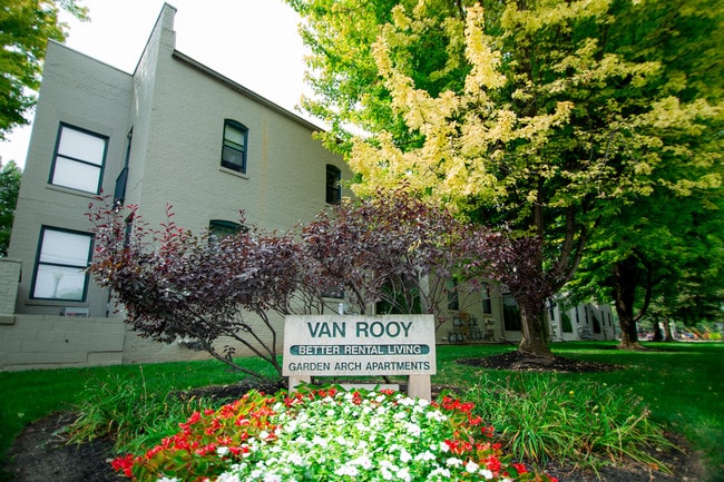 Photo - Garden Arch Apartments