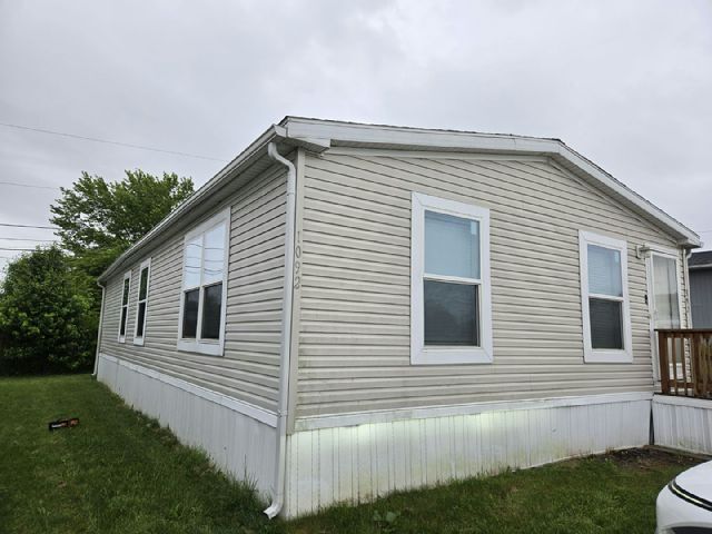 Photo - 1092 Cedar St