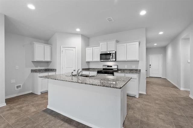 Building Photo - 9413 Firedog Dr Rental