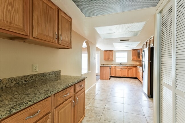 Photo - 5514 Edgebrook Forest Dr