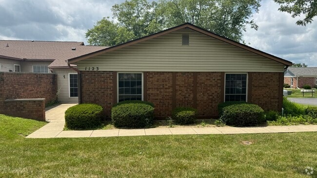 Building Photo - Available Aug 5th, 2025 Rental