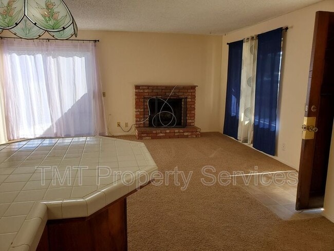 Photo - 924 N O St