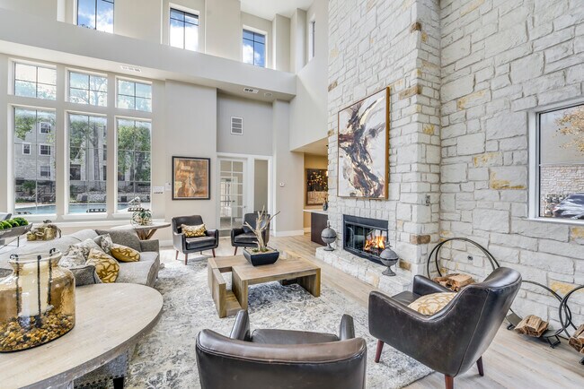 Acclaim at South Congress