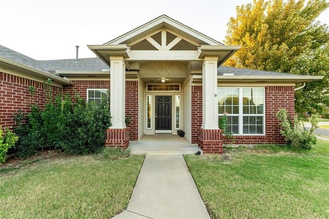 Photo - 16109 Panther Way