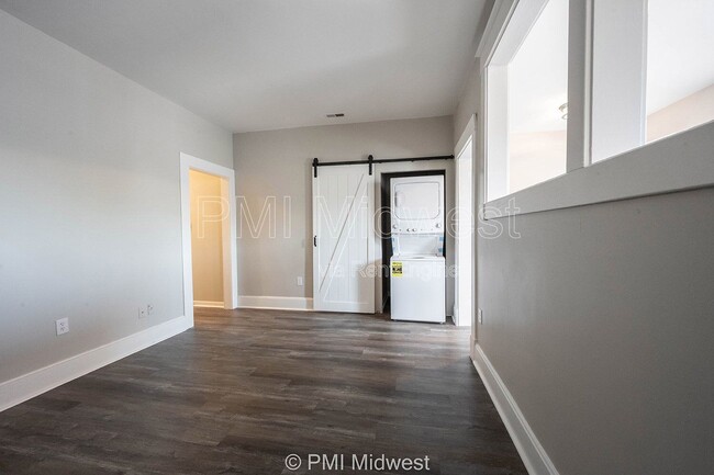 Photo - 874 Virginia Ave Unit B