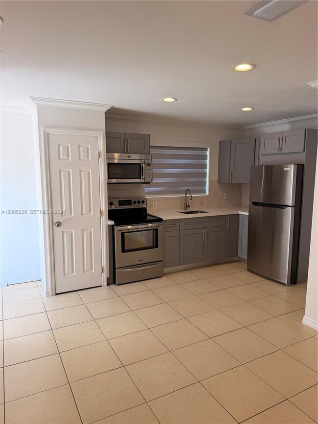 Photo - 3011 N 74th Way Unit B