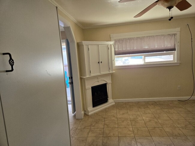 Photo - 1 bedroom apartment-steps from the beach