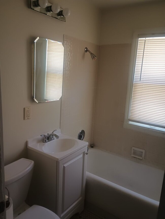 Photo - 3150N39thR Unidad 3150