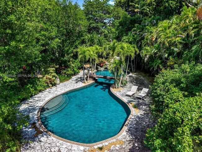 Photo - 186 Edgewater Dr