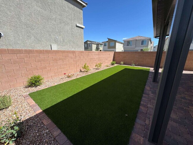Beautiful, brand-new single-family home!