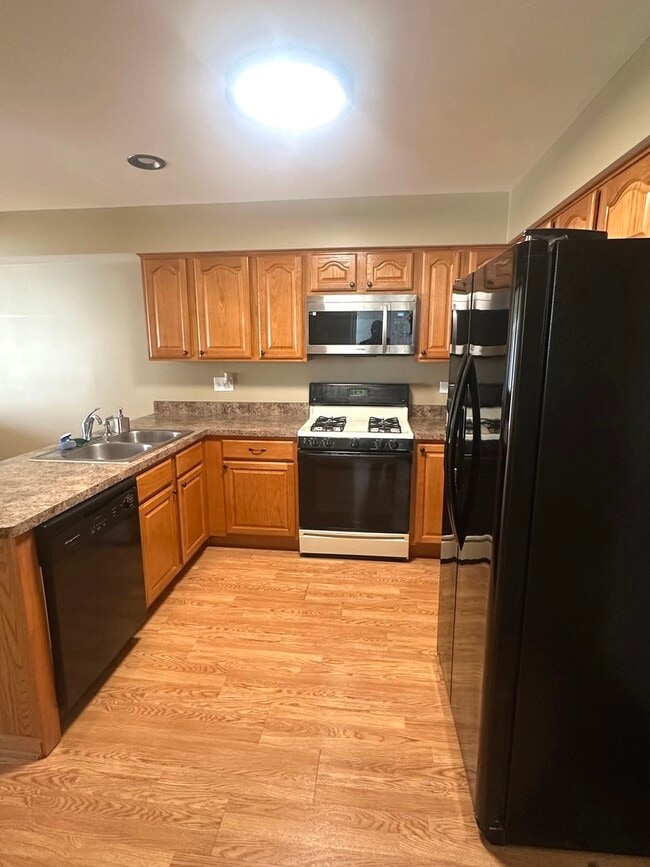 Photo - 3088 Serenity Ln