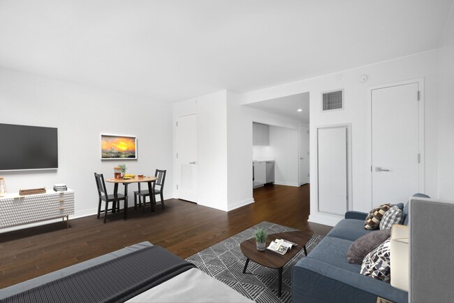 Photo - Enclave at the Cathedral