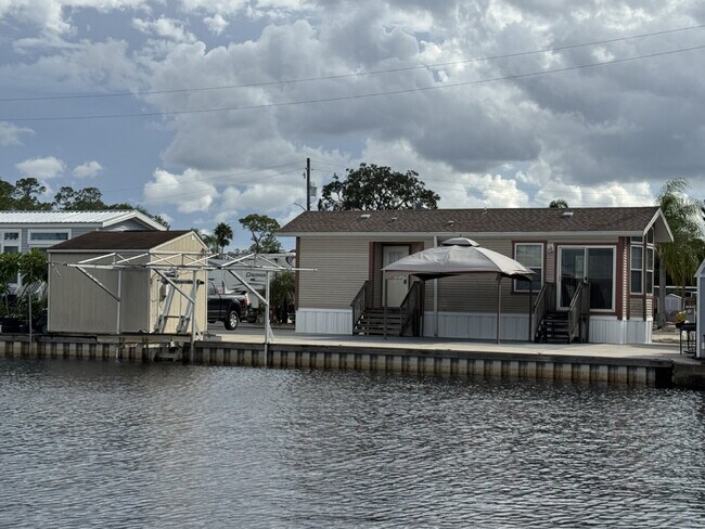 1309 Pine Island Drive N.