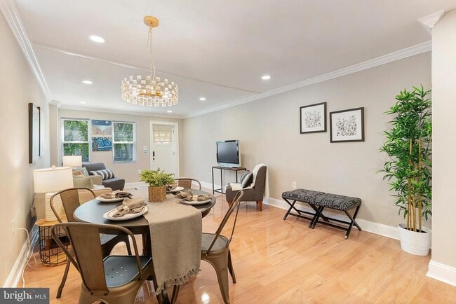 Photo - 1102 Carroll St