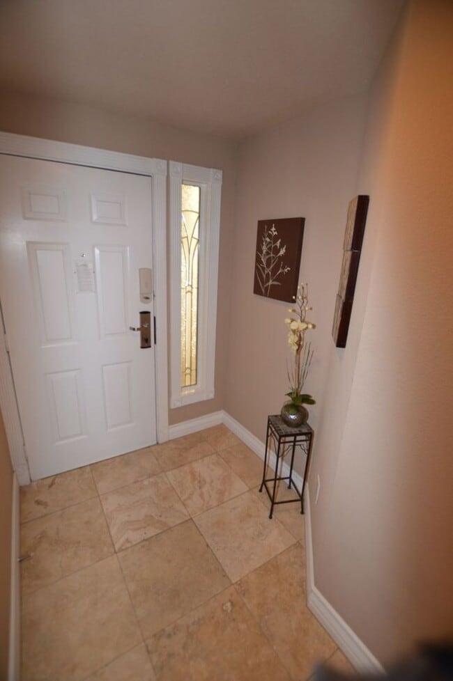 Photo - Meridian Furnished 2 Bed | 2 Bath Condo wi...