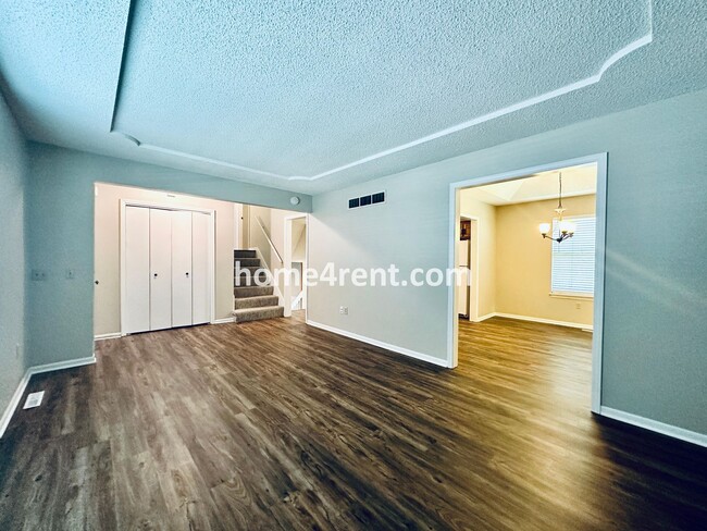 Photo - Beautiful Overland Park Home!