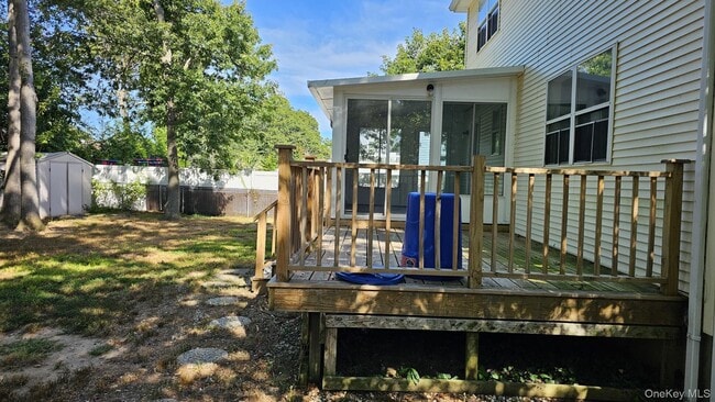 Photo - 81 Parkwood Dr