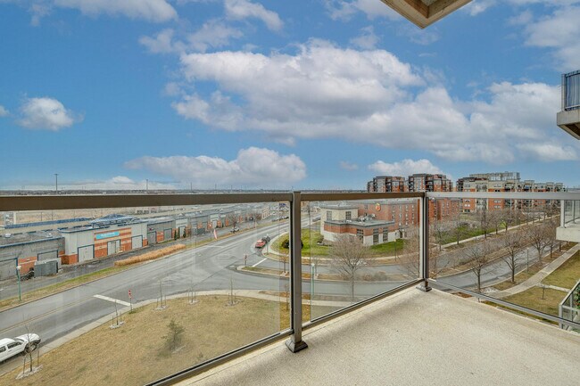 Photo - 1270 Boulevard Lucille-Teasdale