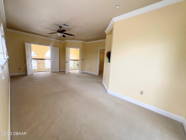 Photo - 5090 Riverside Dr Unit 108