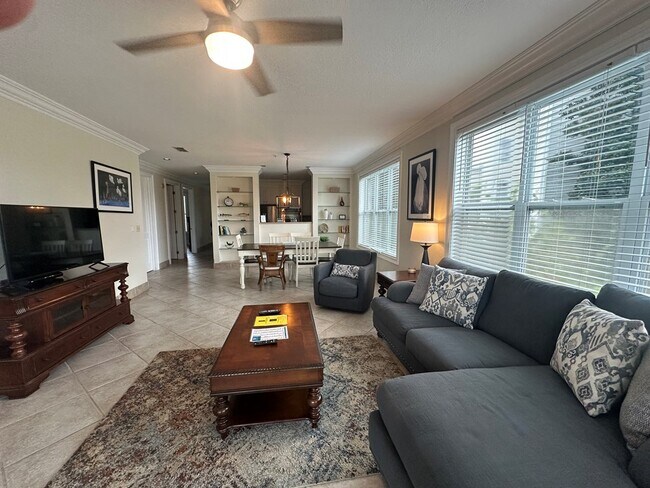 311 Eagles Way Unit 311