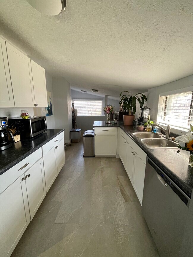 Photo - 4440 Osceola St