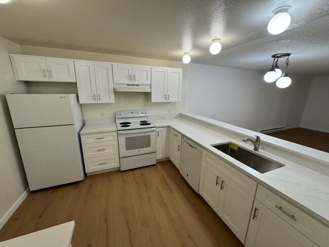 Photo - 1Bd/1Ba Redmond Condo Unit 361