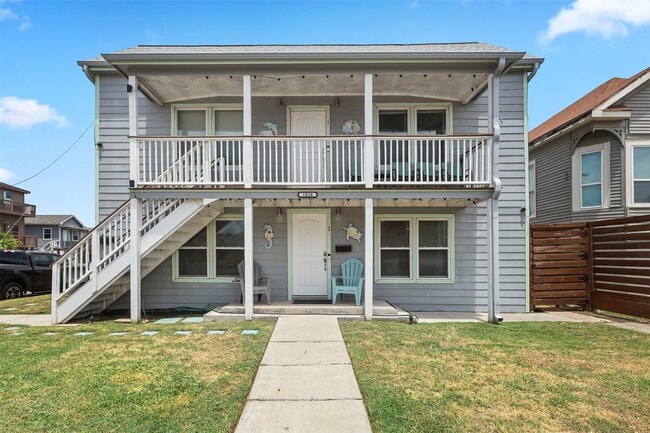 Photo - 1028 Avenue K