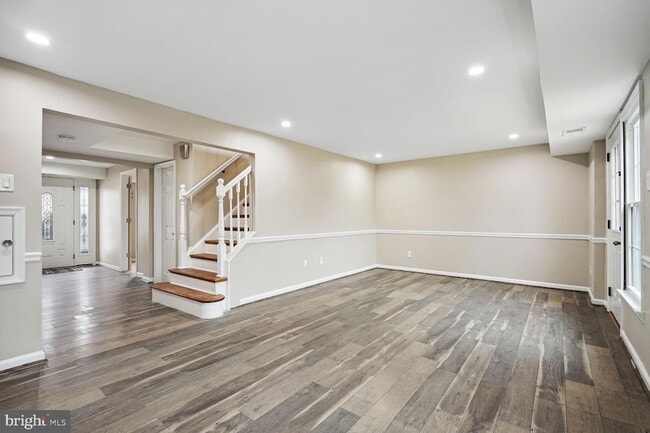 Photo - 8102 Pinelake Ct