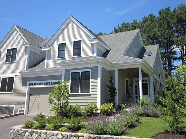 Building Photo - 17 Courtyard Pl