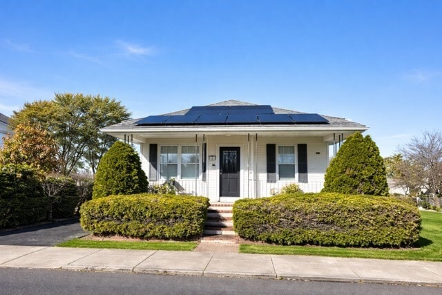 Building Photo - 620 Hicks St