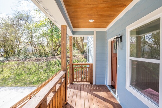 Photo - 719 Donaldson Rd