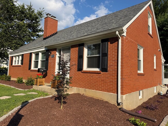 Photo - 8508 Perry Rd