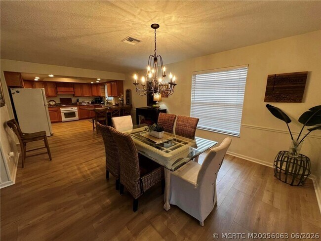 2453 SW Murphy Rd