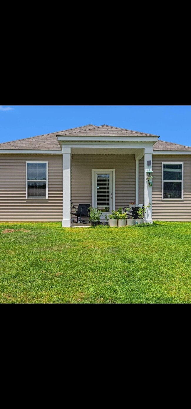 Photo - 402 Toledo St