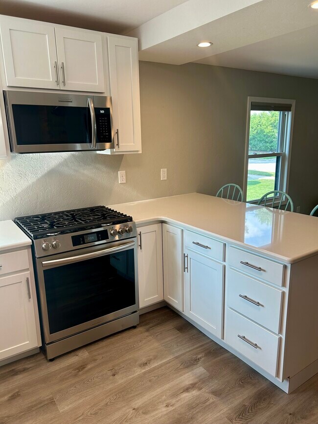 Photo - 1719 N Division St Casa