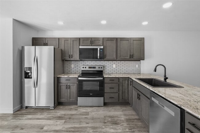 Photo - 423 W 3rd St Unit 5,9,12