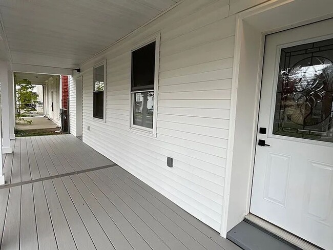 Photo - Route 309 Unit Right