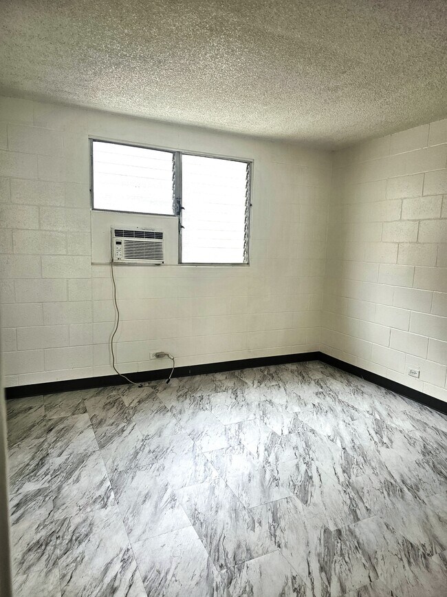 Photo - 94-961-961 Kahuamoku Pl